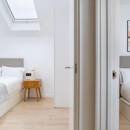 Limehome Santiago De Compostela Room photo