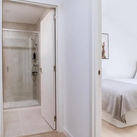 Limehome Santiago De Compostela Room photo