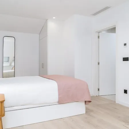 Limehome Santiago De Compostela Room photo