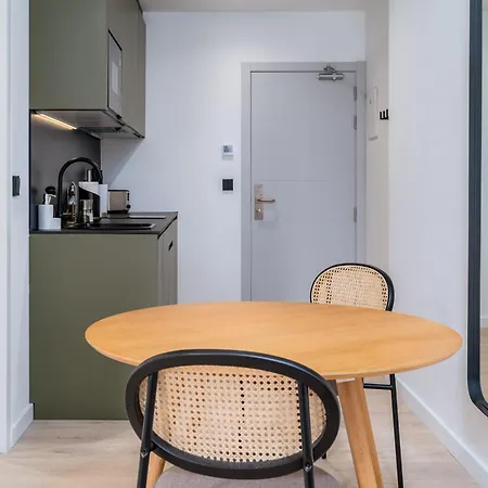 Limehome Santiago De Compostela Room photo