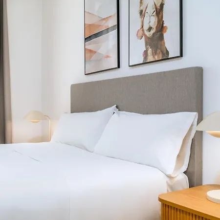 Limehome Santiago De Compostela Room photo