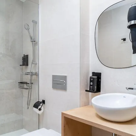 Limehome Santiago De Compostela Room photo