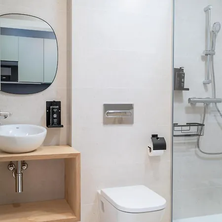 Limehome Santiago De Compostela Room photo