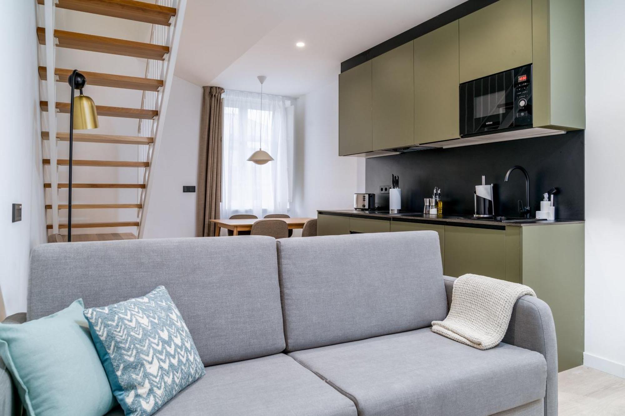 Limehome Apartment *